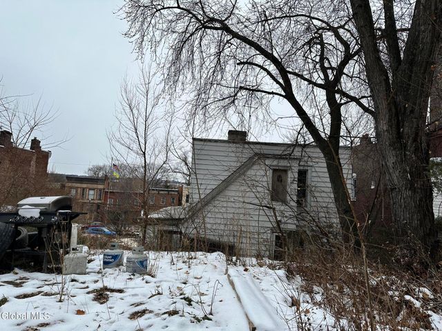 490 4th Street, Troy, NY 12180