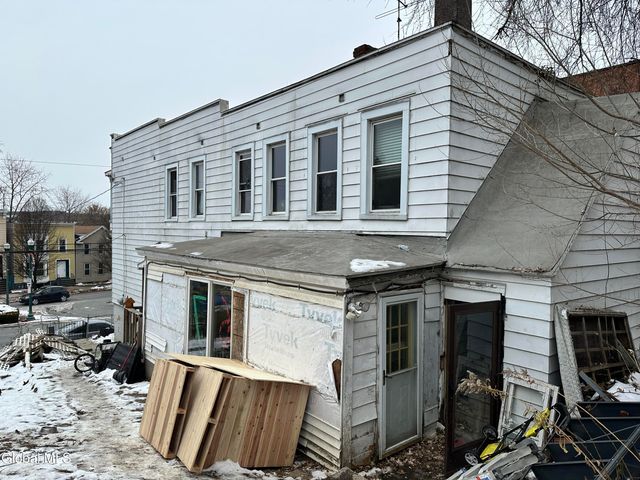 490 4th Street, Troy, NY 12180