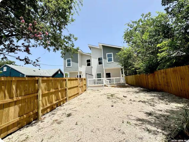1414 Hicks 101 And 102, San Antonio, TX 78210