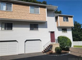 825 Hope Street APT 4, Stamford, CT 06907