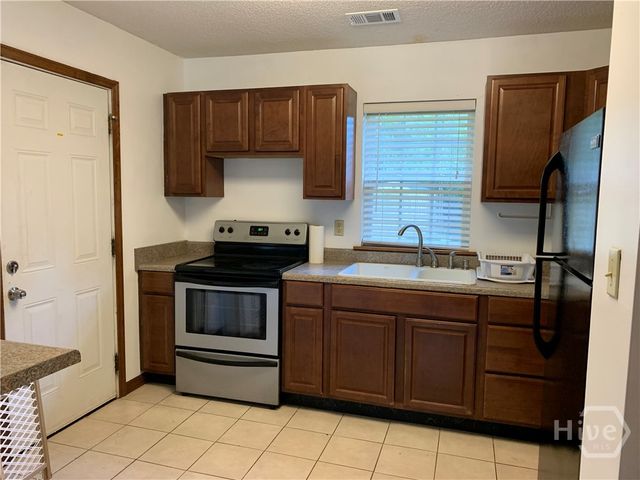 5301 Athena Drive, Savannah, GA 31404