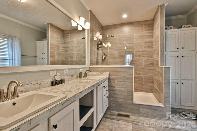 2311 S Lafayette Street, Shelby, NC 28152