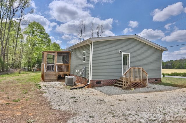 2311 S Lafayette Street, Shelby, NC 28152