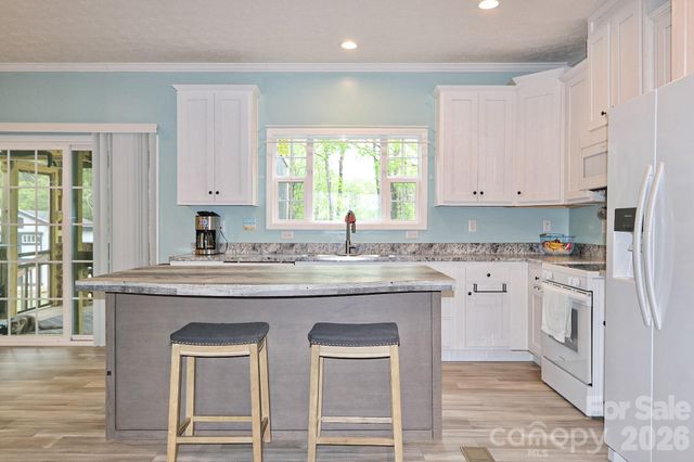 2311 S Lafayette Street, Shelby, NC 28152