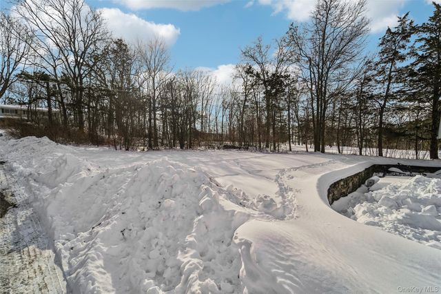 49 Helms Hill Road, Washingtonville, NY 10992