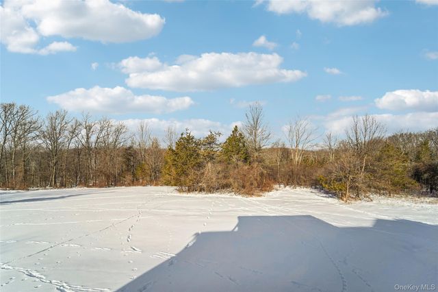 49 Helms Hill Road, Washingtonville, NY 10992