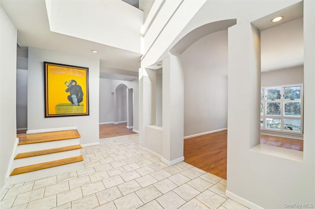 49 Helms Hill Road, Washingtonville, NY 10992