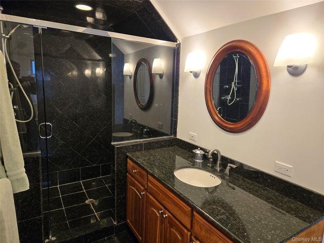 49 Helms Hill Road, Washingtonville, NY 10992
