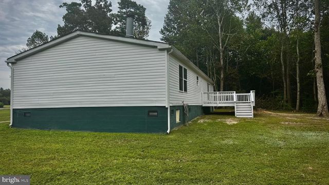 20479 KINGS, Montross, VA 22520