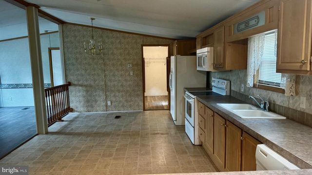 20479 KINGS, Montross, VA 22520