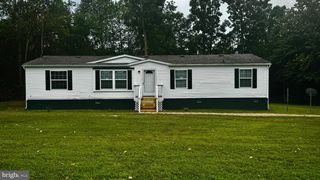 20479 KINGS, Montross, VA 22520