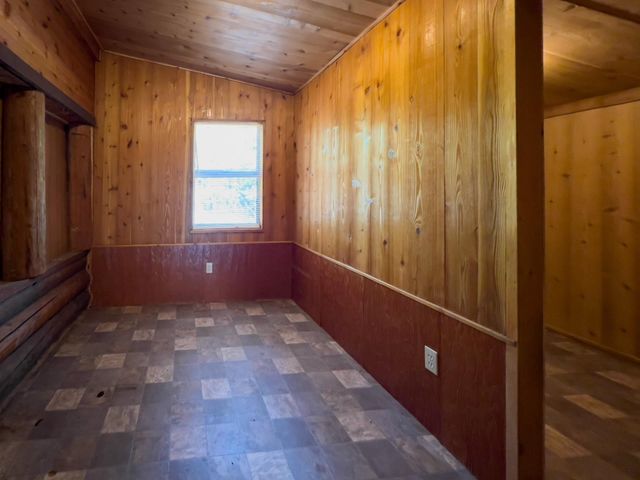 3934 Garvey Cir, Colville, WA 99114