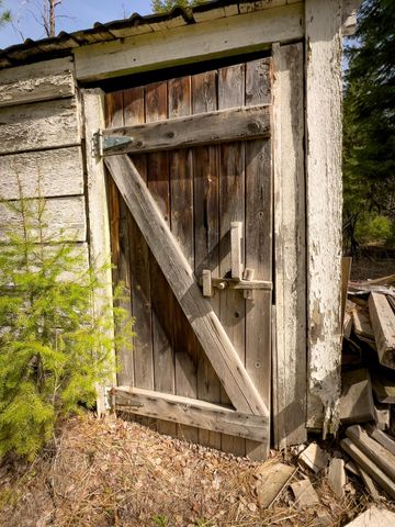 3934 Garvey Cir, Colville, WA 99114