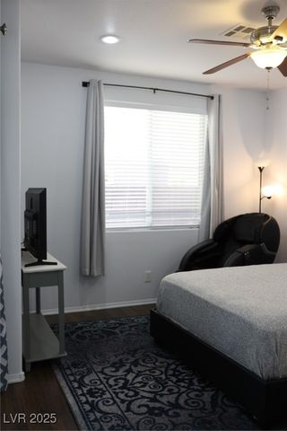 9284 Night Mesa Street, Las Vegas, NV 89178