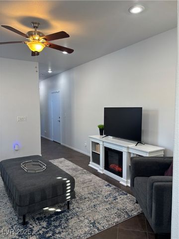 9284 Night Mesa Street, Las Vegas, NV 89178