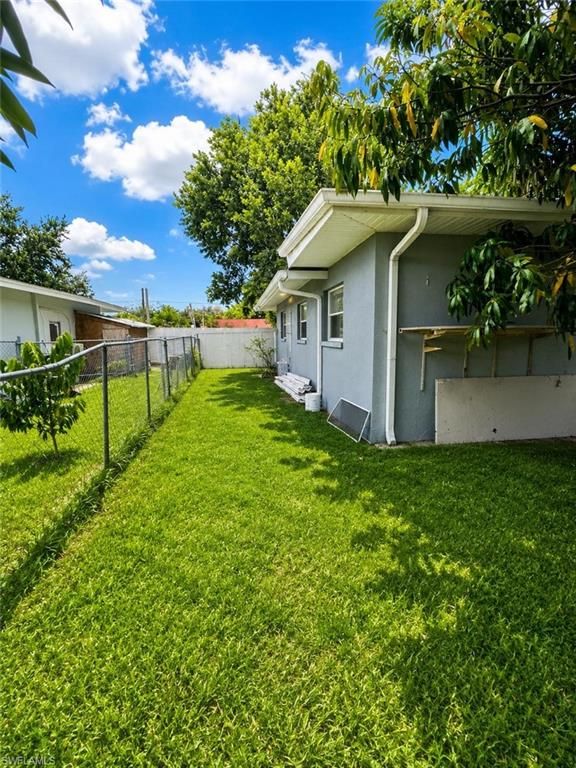 2124 41st TER SW, NAPLES, FL 34116 — photo 3