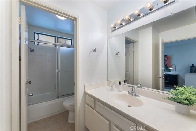 2595 Plaza Del Amo 424, Torrance, CA 90503