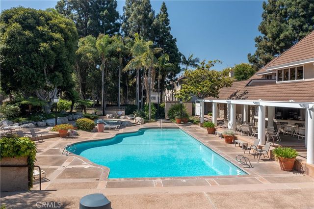 2595 Plaza Del Amo 424, Torrance, CA 90503
