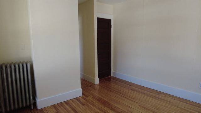 12 E. Main St 5, Southborough, MA 01772