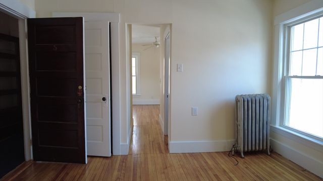 12 E. Main St 5, Southborough, MA 01772