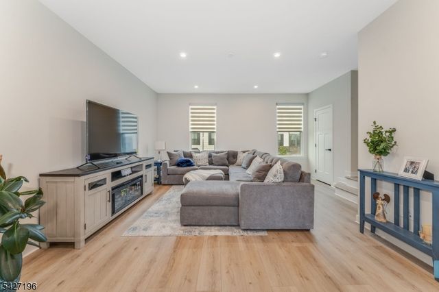 114 Bergen St, Hackettstown Town, NJ 07840