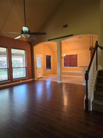 12113 Shadybrook Drive, Fort Worth, TX 76244