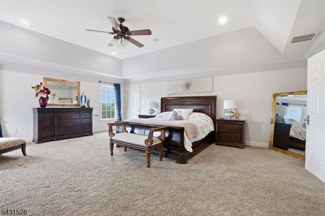 9 Christie Way, Branchburg Twp., NJ 08853