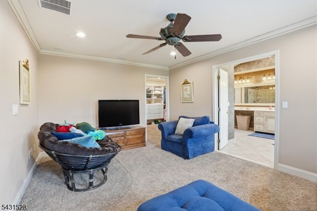 9 Christie Way, Branchburg Twp., NJ 08853