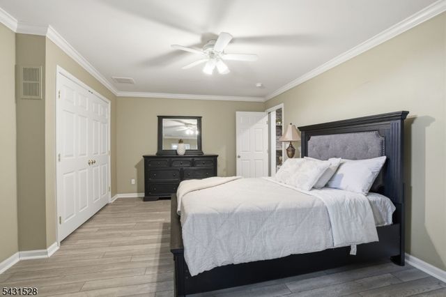 9 Christie Way, Branchburg Twp., NJ 08853