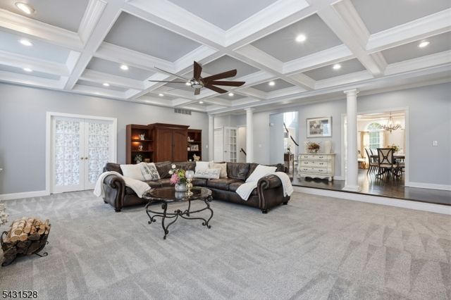 9 Christie Way, Branchburg Twp., NJ 08853