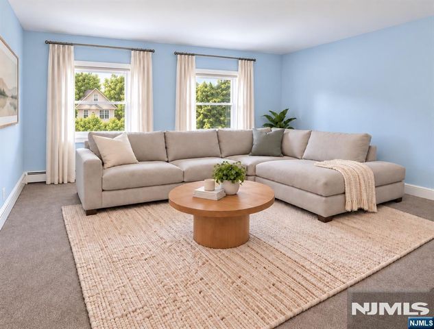 309 Erie Avenue, Midland Park, NJ 07432