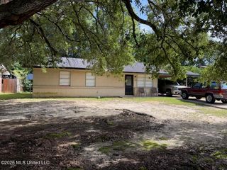 302 Kimberly Drive, Gulfport, MS 39503