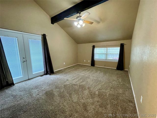 10830 Standing Oak Drive, Kingston, OK 73439