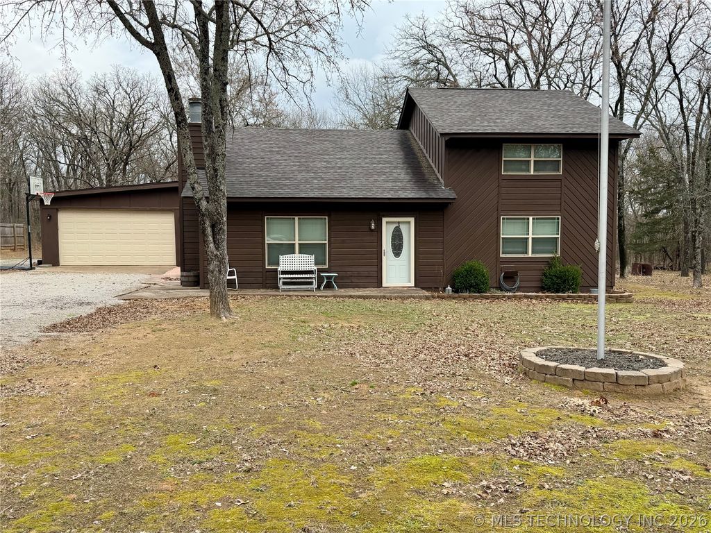 10830 Standing Oak Drive, Kingston, OK 73439