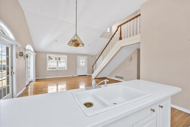 251 Scranton Avenue, Falmouth, MA 02540