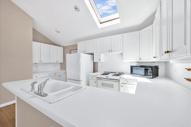 251 Scranton Avenue, Falmouth, MA 02540