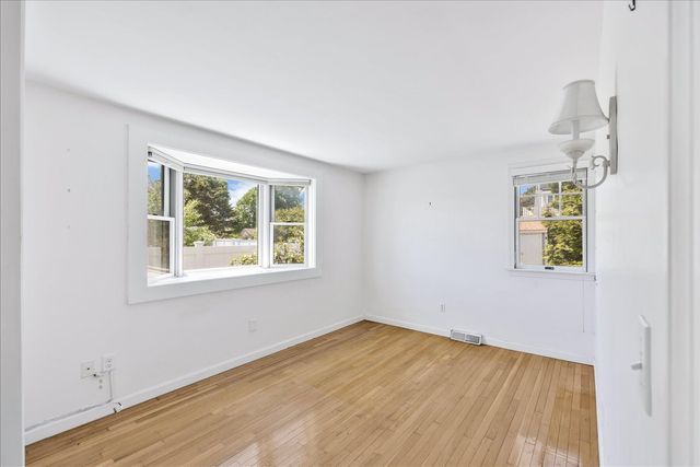 251 Scranton Avenue, Falmouth, MA 02540