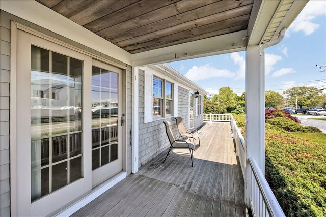 251 Scranton Avenue, Falmouth, MA 02540