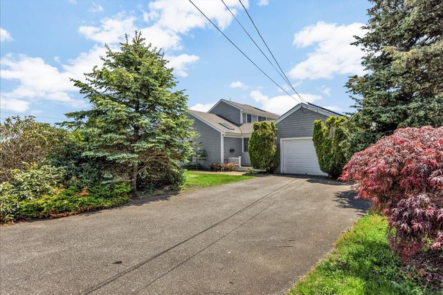 251 Scranton Avenue, Falmouth, MA 02540