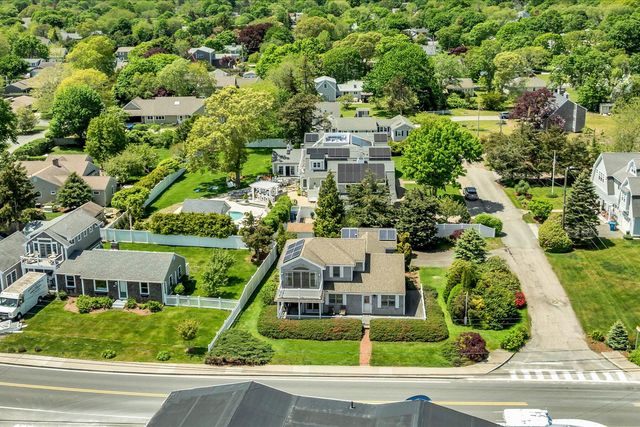 251 Scranton Avenue, Falmouth, MA 02540