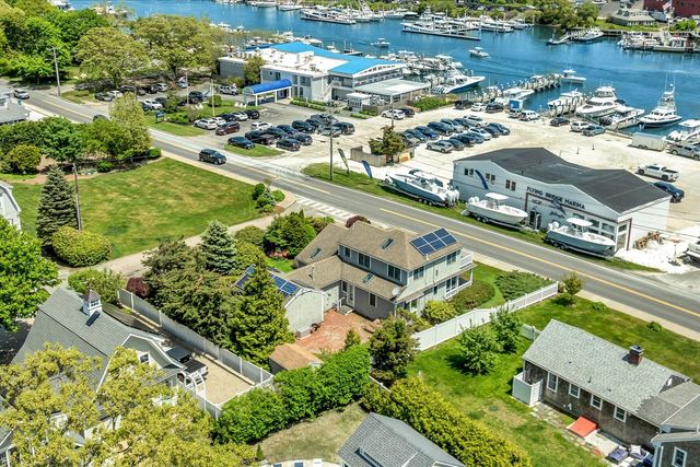 251 Scranton Avenue, Falmouth, MA 02540