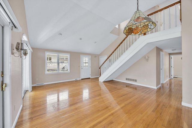 251 Scranton Avenue, Falmouth, MA 02540