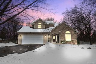 506 Foxfire Drive, Marion Township, MI 48843