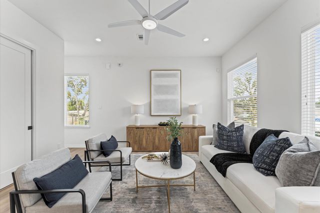 4750 Martin Hill Street, Houston, TX 77018