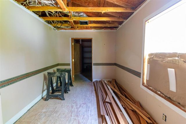 3616 Frank Parker Road, Sulphur, LA 70663