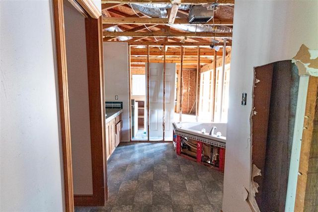 3616 Frank Parker Road, Sulphur, LA 70663