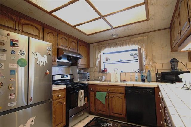 23035 Kinard Avenue, Carson, CA 90745