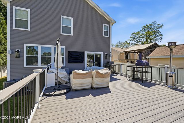 15 Mark Drive, Long Branch, NJ 07740
