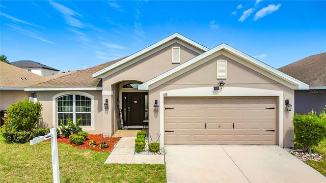 818 LANDMARK HILLS DRIVE, Haines City, FL 33844