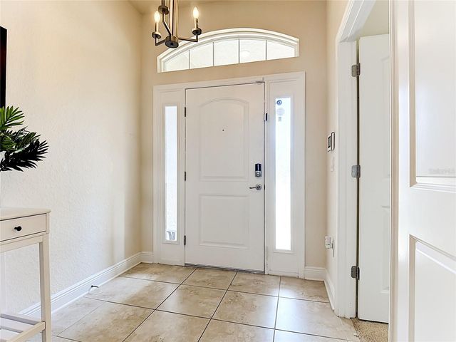 818 LANDMARK HILLS DRIVE, Haines City, FL 33844